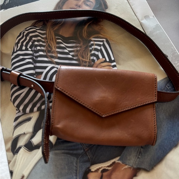 J. Jill Accessories - New - J Jill envelope belt soft leather in dark cognac